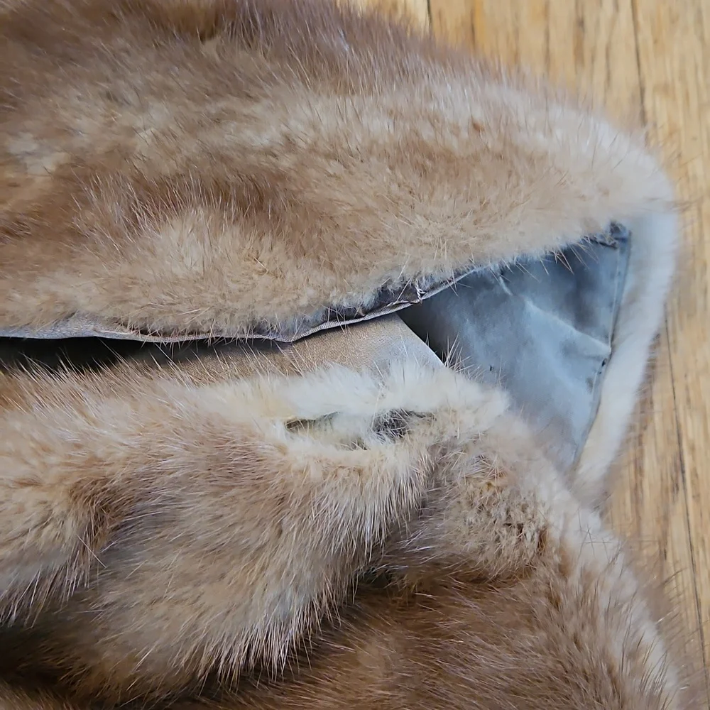 Vintage real mink cape wrap with pockets M/L